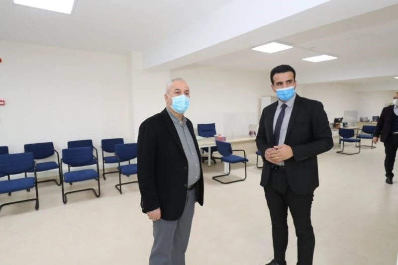 Başkan Büyükgöz, göç idaresini ziyaret etti
