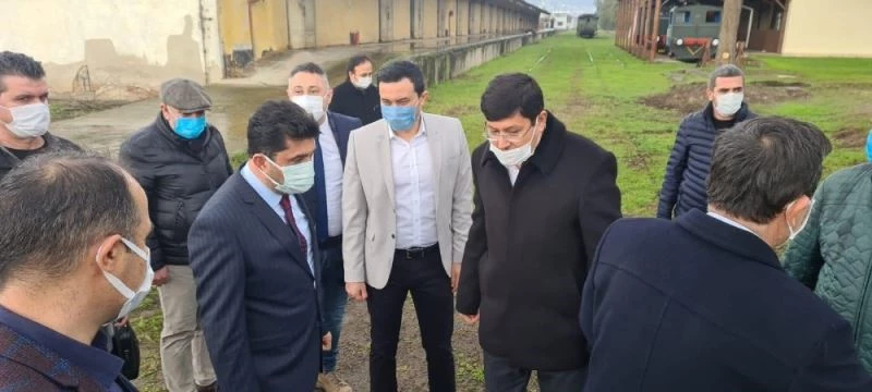 Rektör Aldemir, Sümer Basma Fabrikası’nda incelemelerde bulundu
