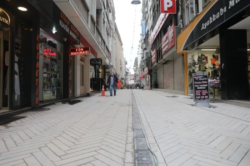 Feridun Özbay Caddesi çalışmalarında sona gelindi
