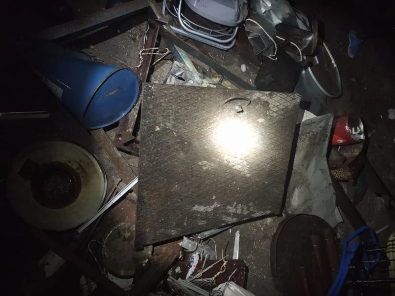 Başkent’te demir kapak hırsızları bekçilerden kaçamadı
