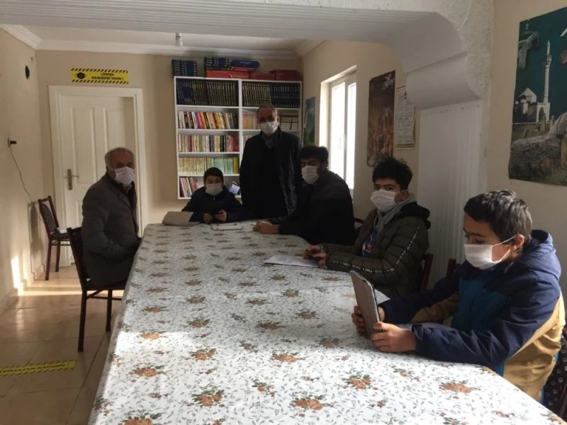 Tunceli’de bin 650 rakımlı köye EBA Destek Merkezi kuruldu
