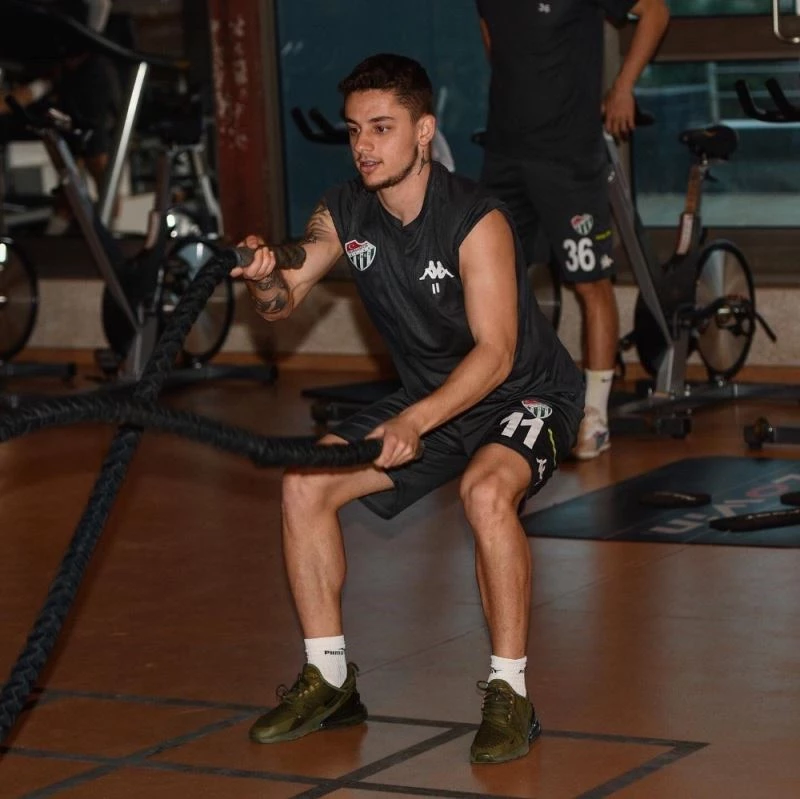 Bursaspor’da Altınordu maçı hazırlıkları devam ediyor - Yeşil beyazlı takım kuvvet çalıştı
