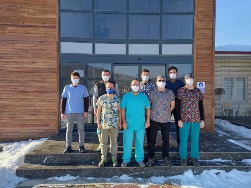 Hayvan bakımevine destek
