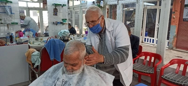 Berberlikte 60 yılı geride bıraktı, tıraşa devam ediyor
