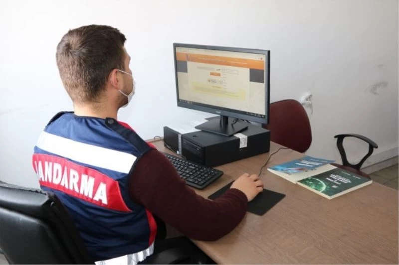 Jandarmadan siber operasyon: 15 siteye erişim engeli
