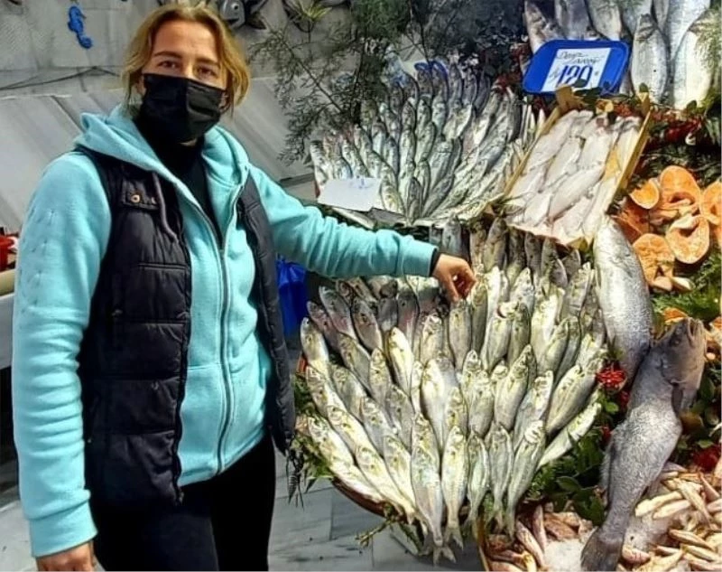 Bilinçsiz avlanma lüfer balığını bitiriyor
