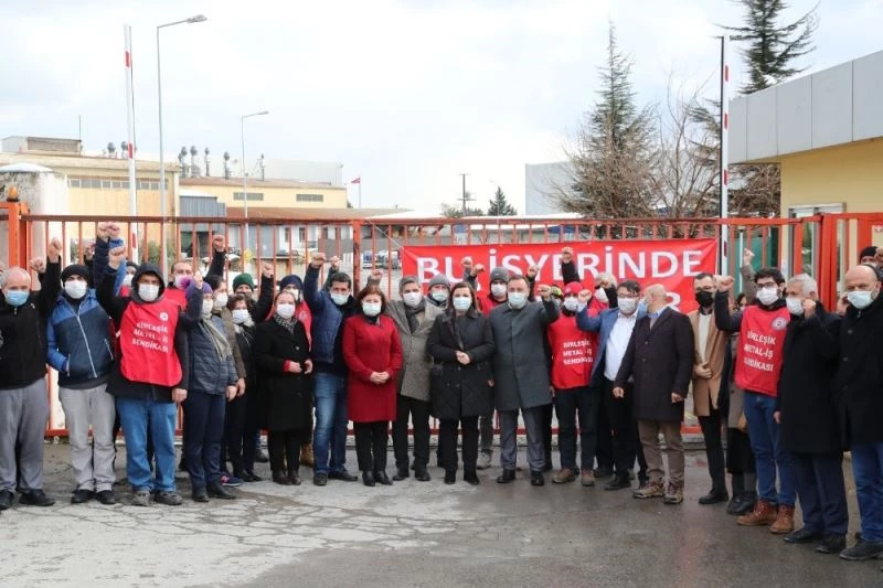 Hürriyet’ten grevdeki işçilere anlamlı destek
