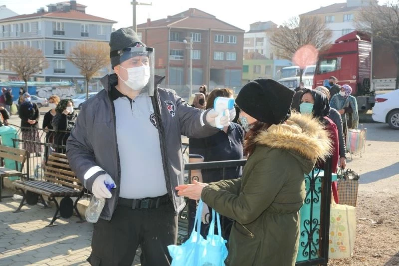 Aşevinde yılbaşı mesaisi
