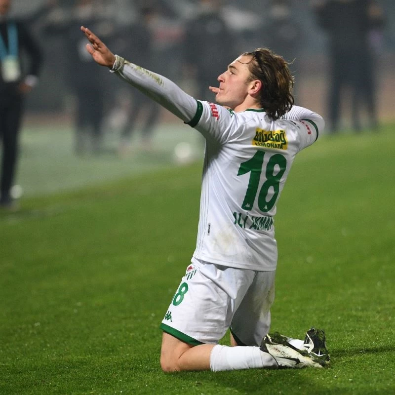 Bursaspor’un genç yıldızına Alman kancası
