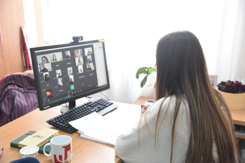 Kadınlara onlıne seminer
