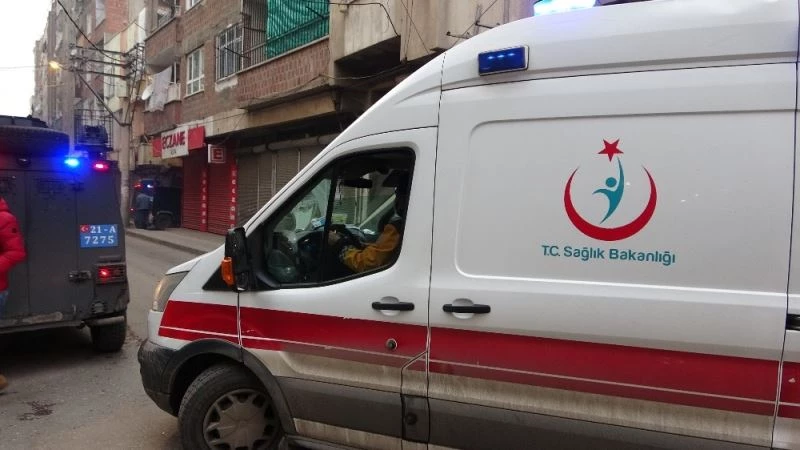 Sokak ortasında kurşuna dizildi
