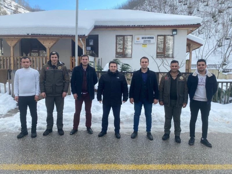 Zorlu şartlarda çalışan ormancılara ziyaret
