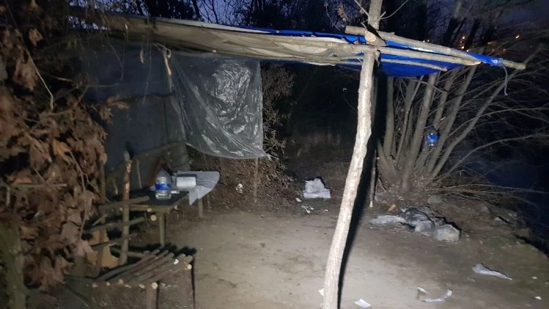 Alkol sonrası yere yığılan yaşlı adam hastanede öldü
