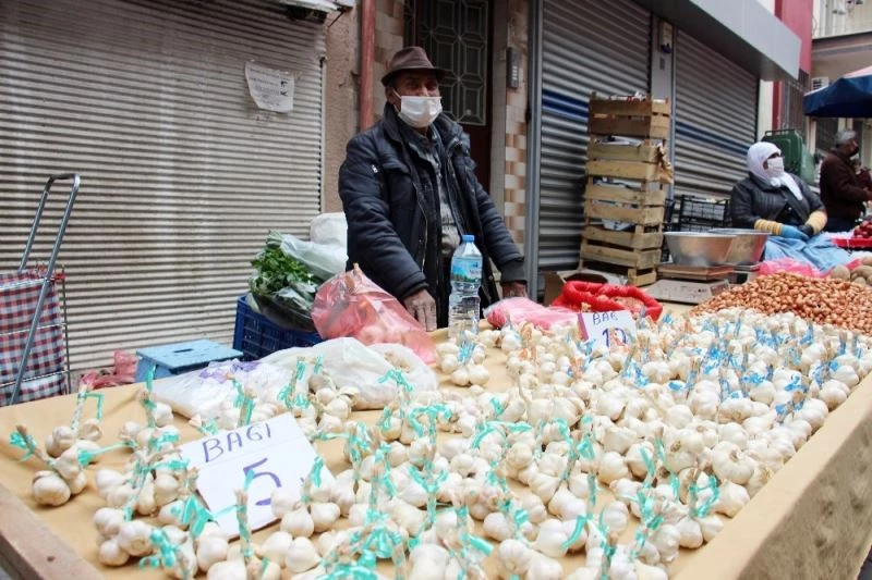 Aşılar Türkiye’ye geldi sarımsağın da ateşi düştü
