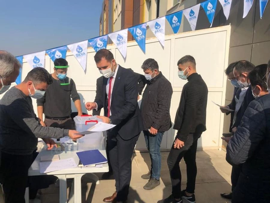 DEVA PARTİSİ MERKEZ İLÇE BAŞKANI MERCANLI OLDU