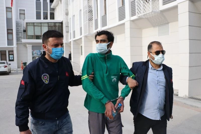 23 yıl hapisle aranan firarinin sakinliği şaşırttı: 