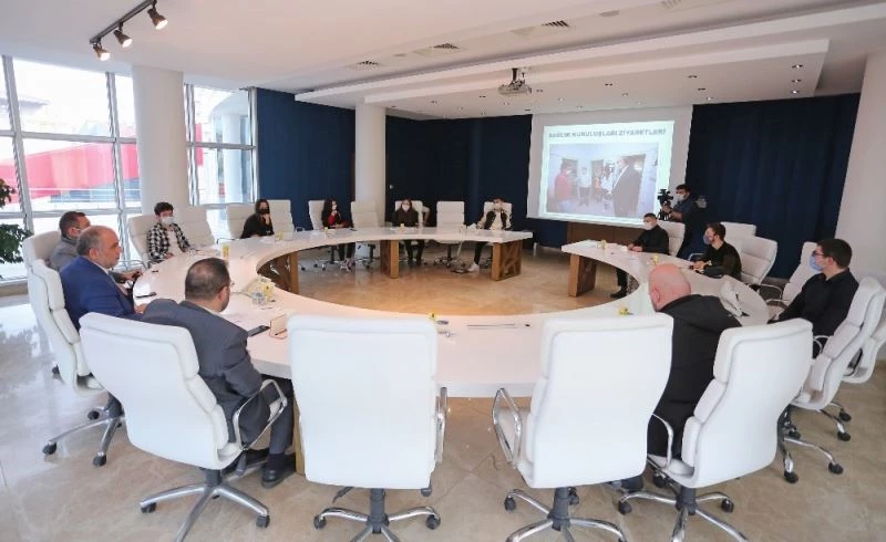 Sandıkçı: “Gençlere güveniyoruz”
