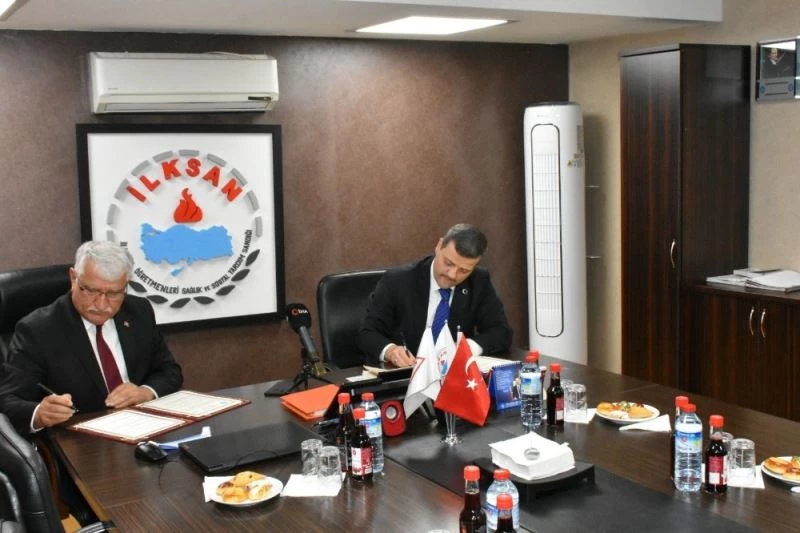 İLKSAN üyesi ilkokul öğretmenleri Gazi Üniversitesi’nde yüksek lisans yapabilecek
