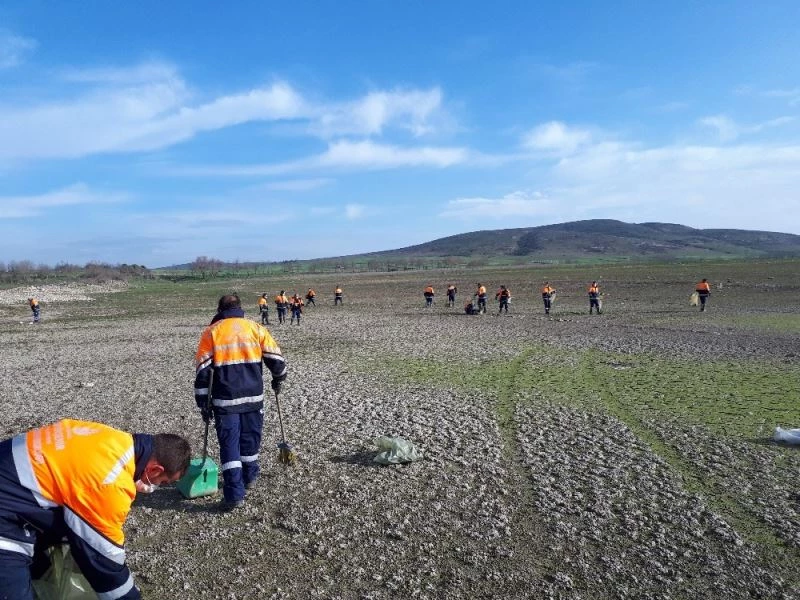 (Özel) Sazlıdere Barajı’nda temizlik çalışması

