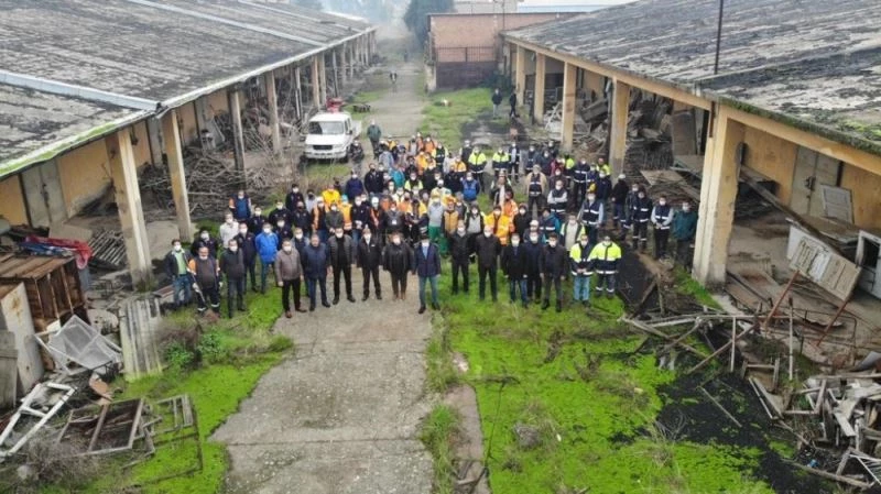 Nazilli Belediyesi Sümerbank alanını elden geçirdi
