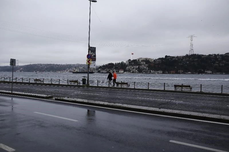 Bebek’te kısıtlama dinlemediler, spor yaptılar

