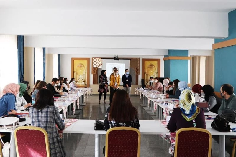 Kütahya’da sağlık çalışanlarına NRP eğitimi
