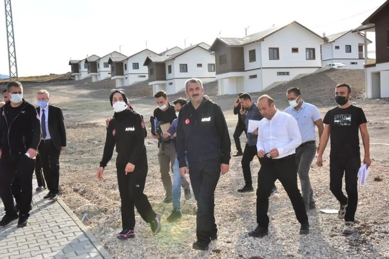 Deprem konutlarında 