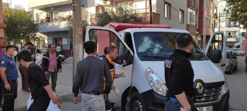 Manisa’da kanlı hesaplaşma: 3 yaralı
