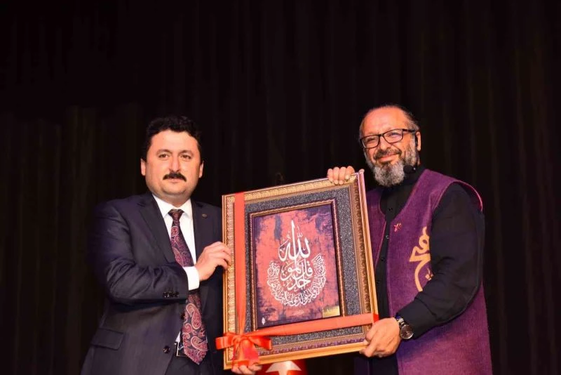 Yazar Sinan Yağmur kitapseverler ile buluştu
