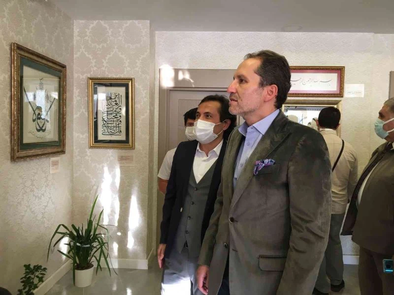 Hattat Kadir Sakoğlu’ndan ‘Namaz ve Cami’ sergisi
