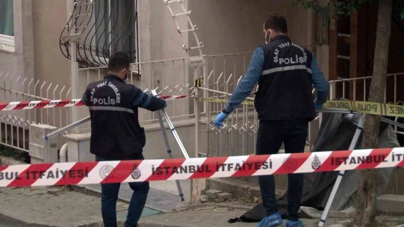 Avcılar’da balkonda cam silerken 5. kattan düşen yaşlı kadın hayatını kaybetti
