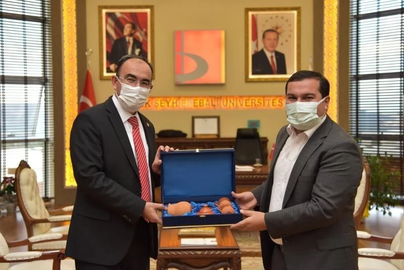 Rektör Beydemir; “Yaptığımız ziyaretlerle üniversitemize birçok katkı sağladık”
