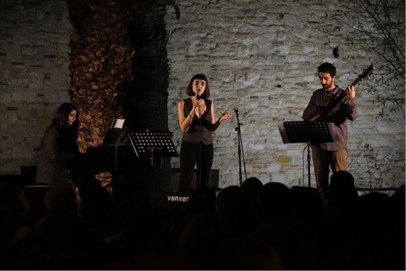 Genç sanatçılardan Güvercinada’da muhteşem performans
