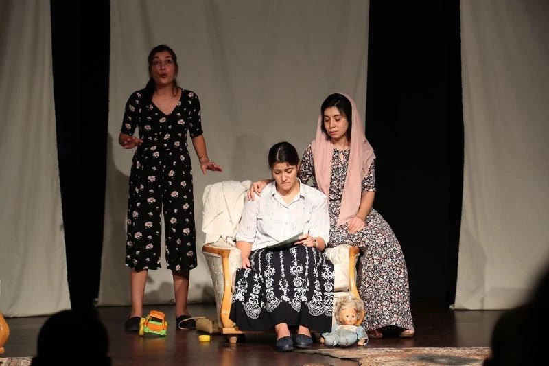 Kent tiyatrosu yeni oyuncularını arıyor
