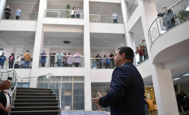 Kepez Belediyesi bu haftaya da müzik şöleniyle başladı
