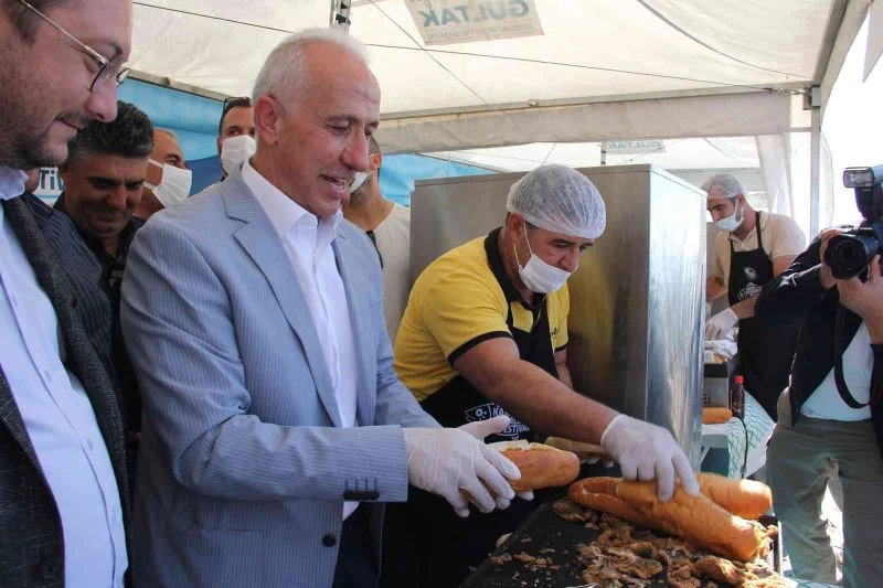 Karaduvar Balık Festivali’ne 50 binden fazla kişi katıldı
