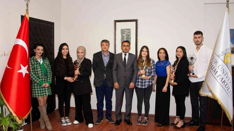 Selçuk İletişim, en çok ödül kazanan fakülte oldu
