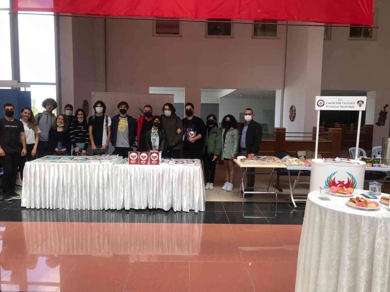 Emniyetten öğrencilere bilgilendirme broşürü
