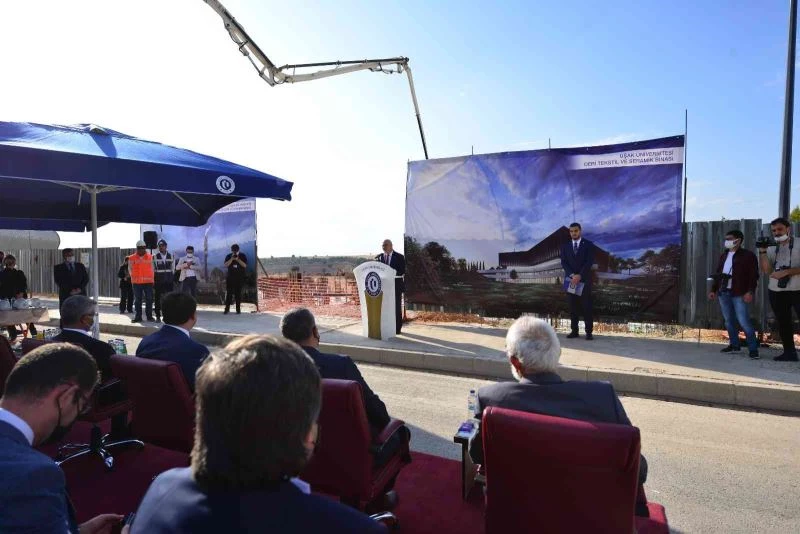 Uşak Üniversitesi DTS Tasarım Merkezinin temeli atıldı
