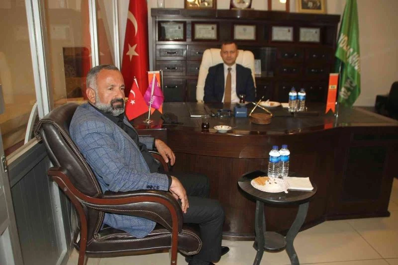 Kaymakam Demirer’den Sanayi Odası Başkanı Yoldaş’a ziyaret
