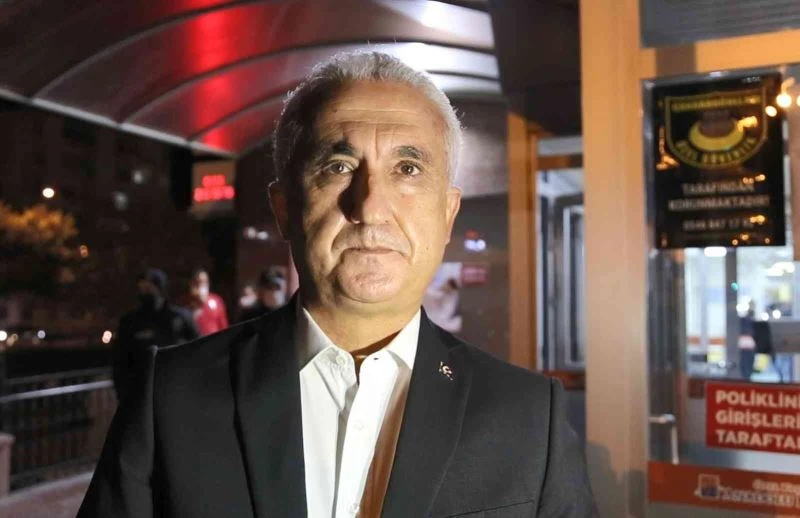 Vali Çakır’dan 12 polisin yaralandığı kazayla ilgili açıklama: “Çok şükür yaralılarımızın hayati tehlikesi yok”
