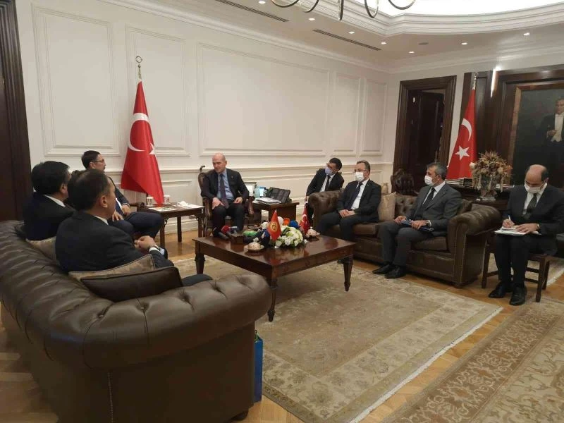 Bakan Soylu, Kırgızistan Acil Durumlar Bakanı Boobek Azikeev’i kabul etti
