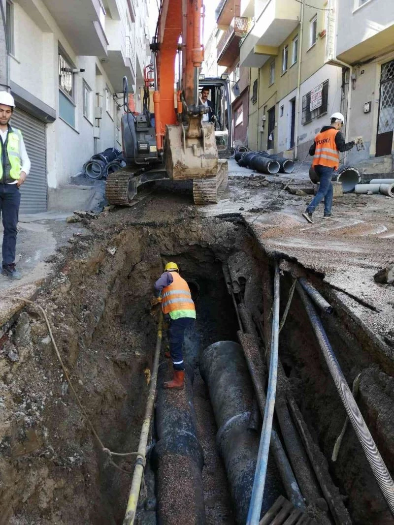 Bursa’da alt yapı rehabilitasyonu tam gaz
