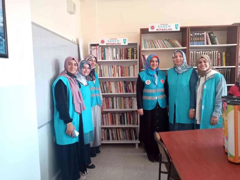 Yarımbağ Köy okulunda kütüphane oluşturuldu
