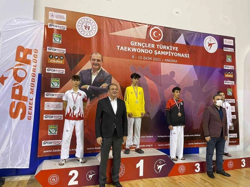 Ereğlili tekvandocu Türkiye 2.’si oldu
