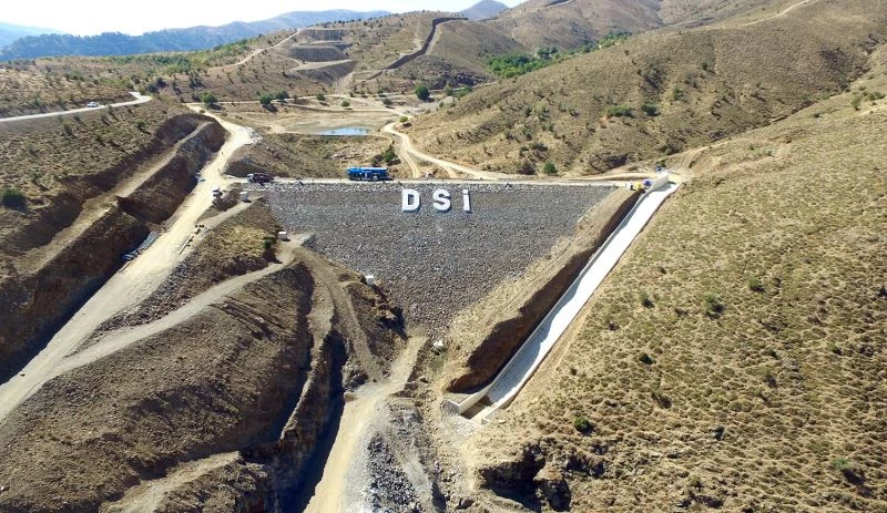 Manisa’da Horzum-Alayaka Barajı üzüm bağlarına bereket katacak
