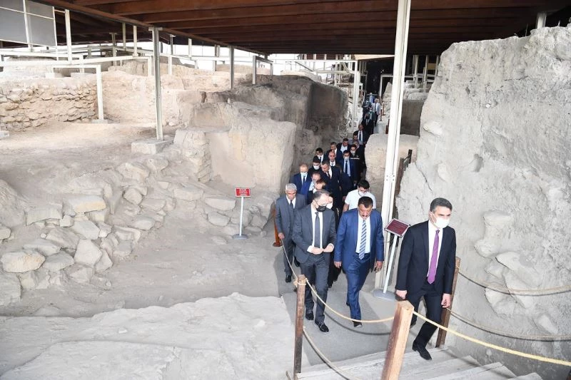 Arslantepe höyüğü alanına yapılacak çalışmalar belirleniyor
