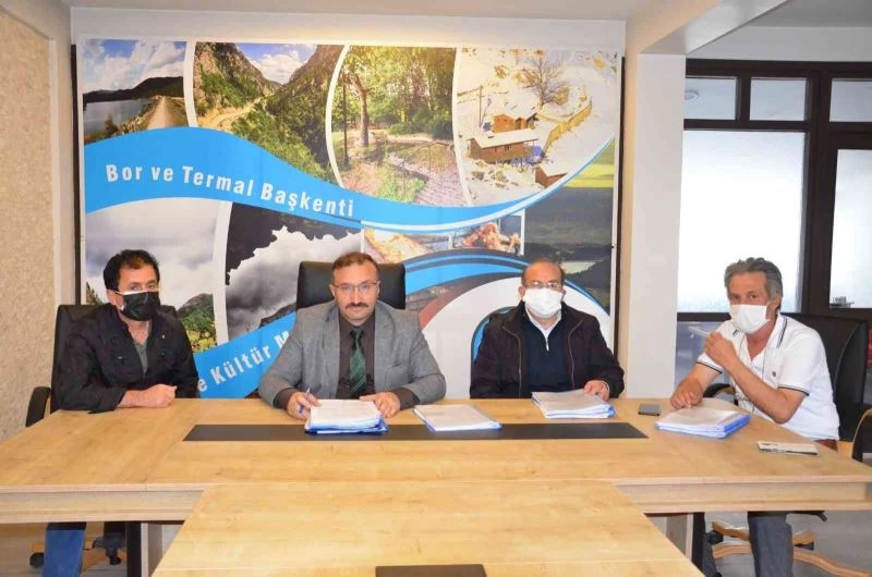 Emet’in 60 yıllık alt yapı ve içme su sorununun çözümü için imzalar atıldı
