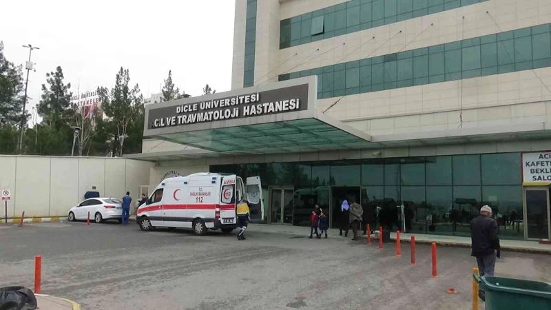 Evine çağırdığı çalışanını öldürdü, eşi canını zor kurtardı
