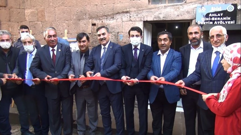 Ahlat’ta çini ve seramik yeniden canlanıyor
